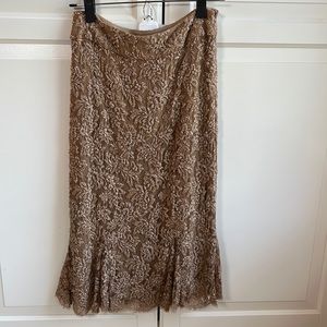 Carmen Marc Valvo Signature beaded skirt iridescent beads 100% silk lining. SZ 2